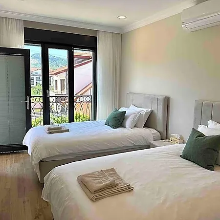 Cozy 2 Bedroom Near Izmit